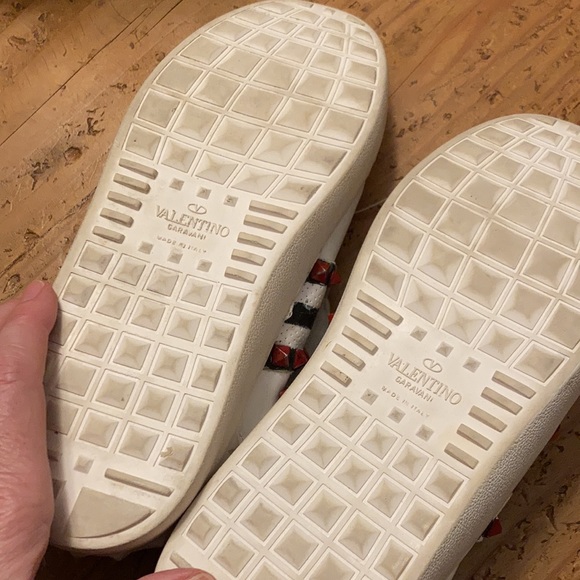 VALENTINO sz 37 Garavini Rock stud AS IS perforated customized white sneakers - Picture 4 of 10